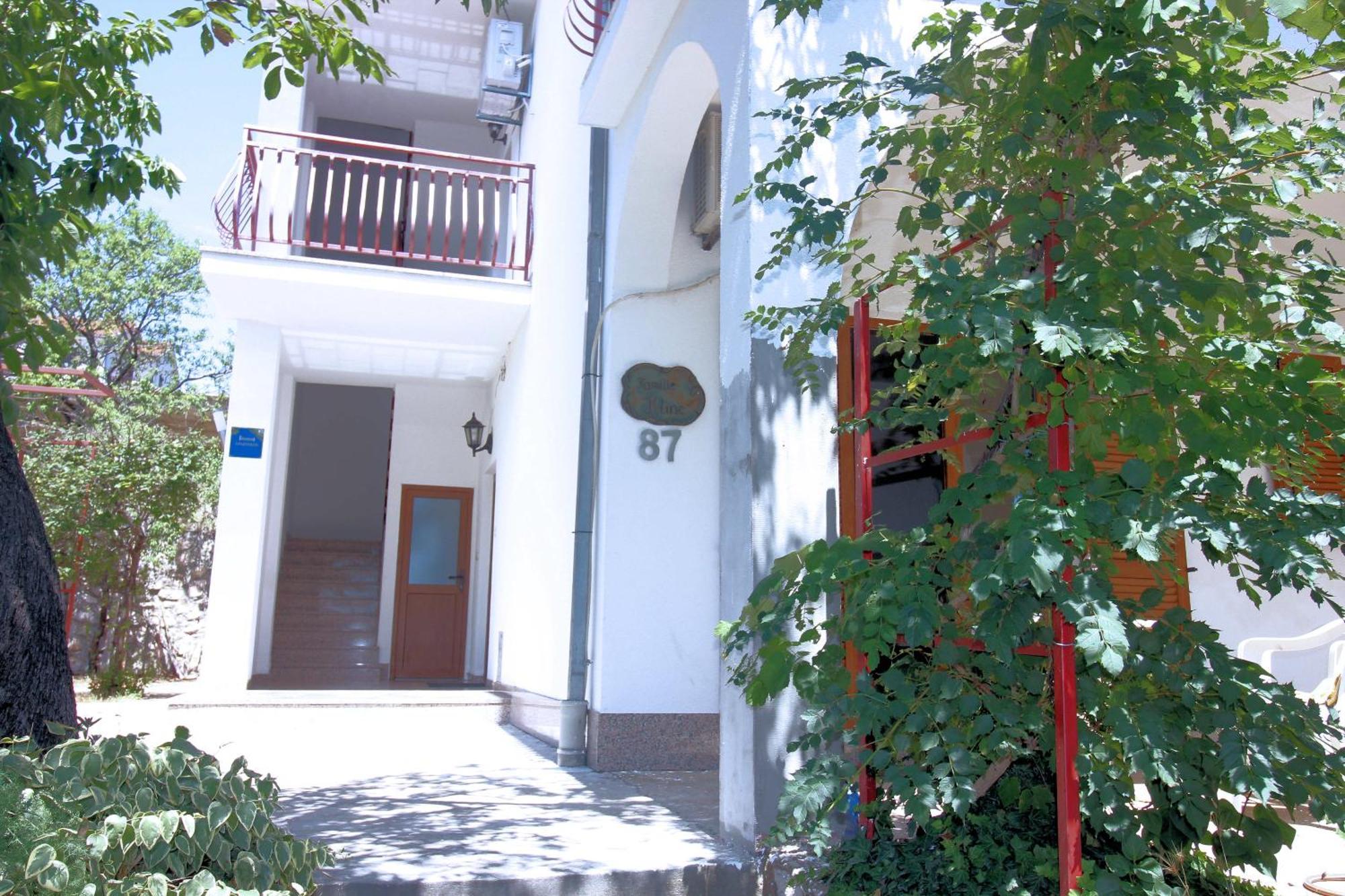Apartments Manda Novi Vinodolski Exterior photo