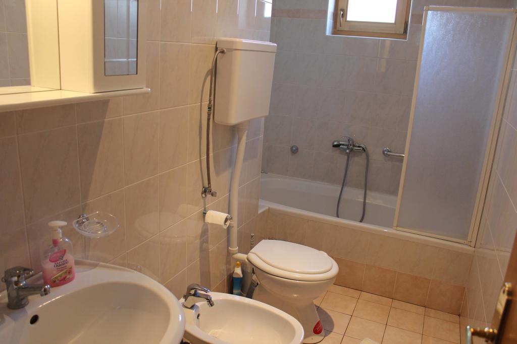 Apartments Manda Novi Vinodolski Room photo